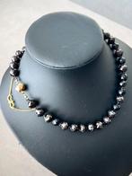Vintage granaat collier met gouden sluiting 14 krt, Ophalen of Verzenden, Zo goed als nieuw, Goud