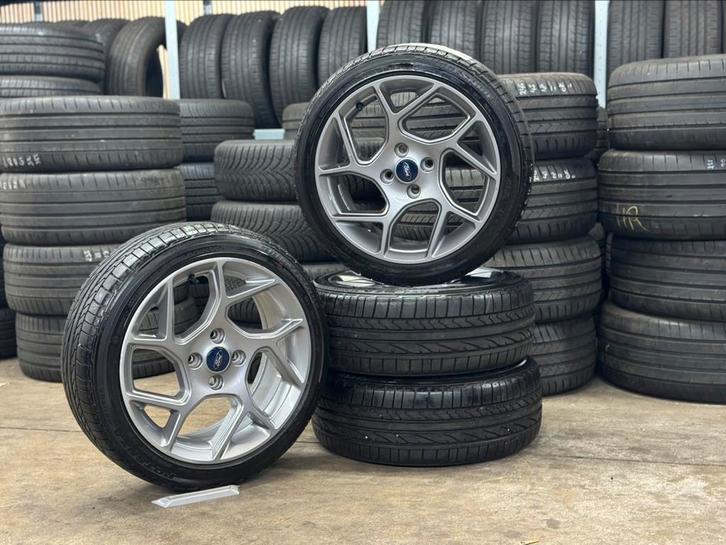 17 inch Ford ST Fiesta velgen nieuwe bridgestone zomer €799, Auto-onderdelen, Banden en Velgen, Banden en Velgen, Zomerbanden