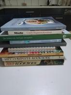 12 verschillende kookboeken bieden, Ophalen of Verzenden, Zo goed als nieuw