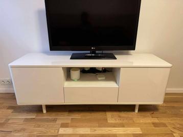 Witte TV Meubel beschikbaar voor biedingen