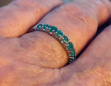 Gouden ring 585-rijring-smaragd, mt.19 beschikbaar voor biedingen