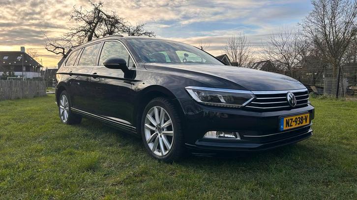 Volkswagen Passat 2.0 TDI 110KW Variant 2015 Zwart, Auto's, Volkswagen, Particulier, Passat, ABS, Adaptive Cruise Control, Airbags