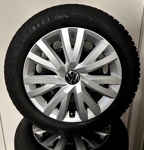 Origineel! Volkswagen Golf 8 Winterbanden + Velgen, Auto-onderdelen, Banden en Velgen, Banden en Velgen, Winterbanden, 16 inch