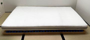 Lattenbodem met matras maat twijfelaar beschikbaar voor biedingen