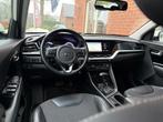 Kia Niro 1.6 GDi H. DynamicL AUTOMAAT / TREKHAAK / CAMERA /, Auto's, Automaat, Gebruikt, Leder en Stof, Wit