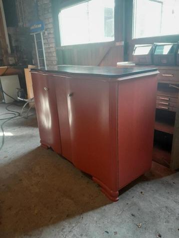 Vintage dressoir