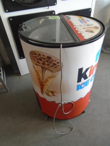 #04145 display vriezer actie meubel. beschikbaar voor biedingen