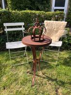 Franse brocante klapstoeltjes - roestig tafeltje, Antiek en Kunst, Ophalen