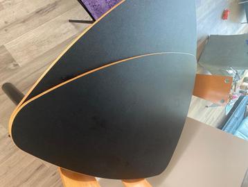 Design eettafel vlinder beschikbaar voor biedingen