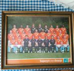 Voetbalposter oud Ned elftal in mooie lijst., Ophalen of Verzenden, Shirt