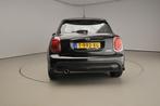 Mini 5-deurs Cooper Automaat / PDC / Climate / Cruise / LED, Auto's, Mini, 12 maanden, Gebruikt, Zwart, Origineel Nederlands