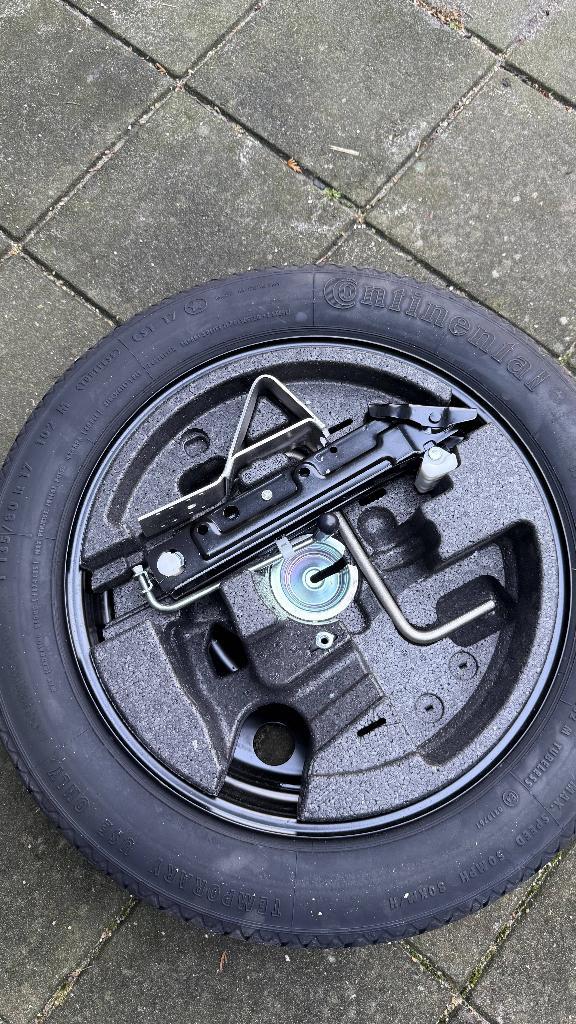 thuiskomer - reserve band BMW 6758778 orgineel, Auto-onderdelen, Banden en Velgen, Banden en Velgen, All Season, 135 mm, Personenwagen