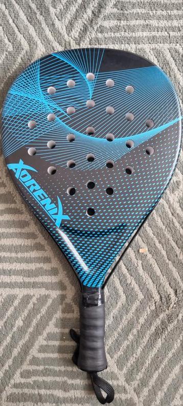 Adrenix Padel Racket - Beginners beschikbaar voor biedingen