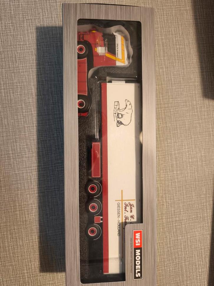 Wsi en Tekno modellen te koop, Hobby en Vrije tijd, Modelauto's | 1:50, Zo goed als nieuw, Bus of Vrachtwagen, Wsi, Ophalen of Verzenden