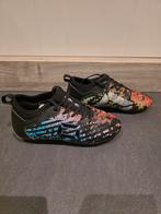 Z.g.a.n. Voetbalschoenen - Maat 30, Sport en Fitness, Voetbal, Ophalen of Verzenden, Zo goed als nieuw
