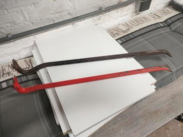 Koevoet set - 2 stuks beschikbaar voor biedingen