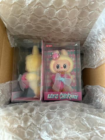 The Monsters Checkmate plush Pop Mart beschikbaar voor biedingen