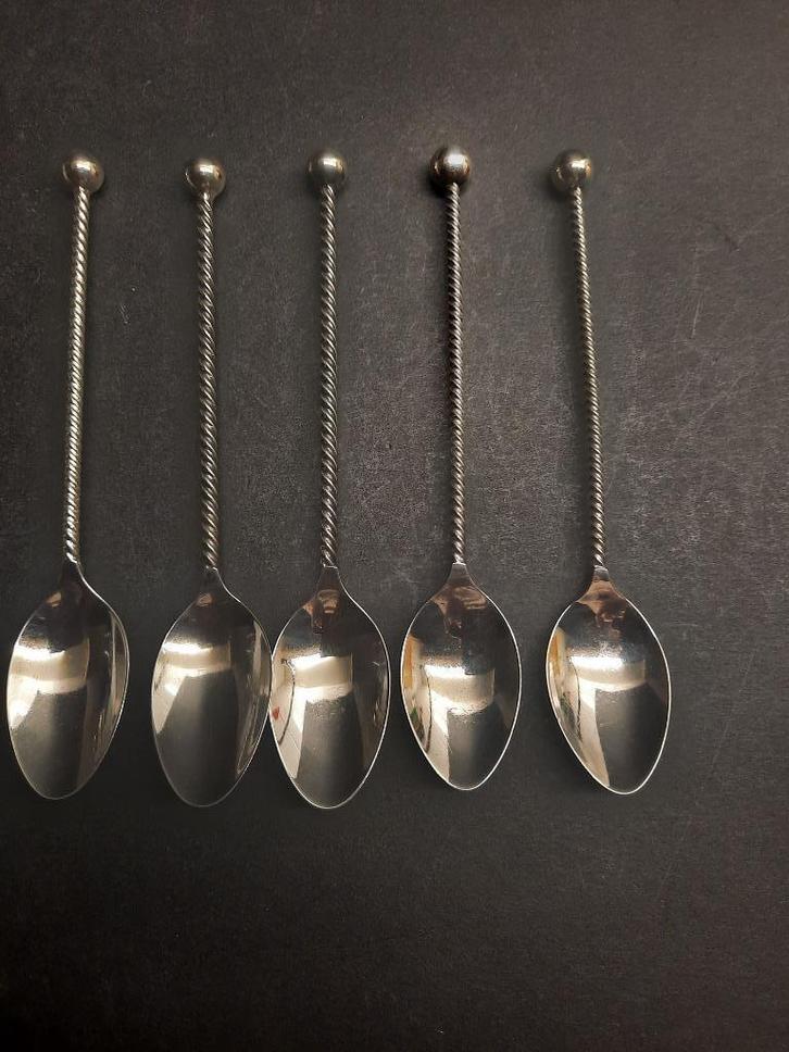 5 verzilverde lepeltjes gedraaid met knop Gemerkt: DE, Verzamelen, Porselein, Kristal en Bestek, Gebruikt, Bestek, Overige materialen