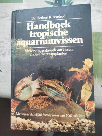 Handboek tropische aquariumvissen beschikbaar voor biedingen