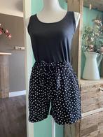 Short maat 38 polkadot high waist korte broek, Kleding | Dames, Broeken en Pantalons, Maat 38/40 (M), Kort, Ophalen of Verzenden