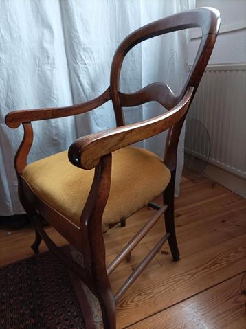 Biedermeier fauteuil  beschikbaar voor biedingen