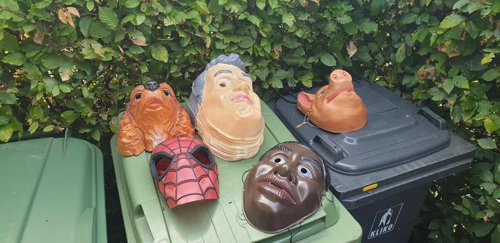 Maskers - Hond, Spiderman, Varken, Man, Kinderen en Baby's, Carnavalskleding en Verkleedspullen, Gebruikt, Jongen of Meisje, 104 of kleiner