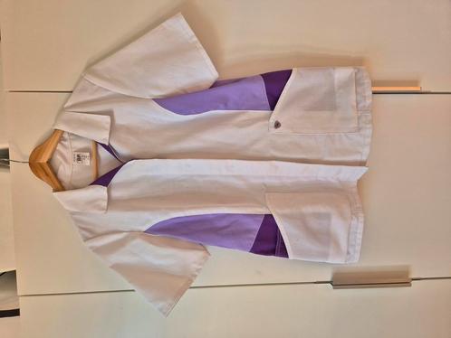 Verpleegkundige jasje zorgjas tuniek zusterjas maat 42, Kleding | Dames, Overige Dameskleding, Zo goed als nieuw, Ophalen of Verzenden