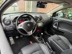 Alfa romeo MiTo 0.9 T. Air Exclusive DNA / LEER / TREKHAAK /, Voorwielaandrijving, Gebruikt, Met garantie (alle), Zwart