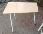 Jaren 60 trapezium tafeltje, vintage bijzettafel, Ophalen of Verzenden