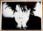 The Cure. Robert Smith. Poster . 90 x 60 cm., Ophalen of Verzenden, Zo goed als nieuw, Poster, Artwork of Schilderij
