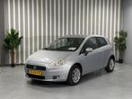 Fiat Grande Punto 1.4 Dynamic Automaat, Auto's, Origineel Nederlands, Te koop, Zilver of Grijs, Benzine