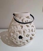 Sierlijk windlicht 24 cm hoog, Huis en Inrichting, Woonaccessoires | Kandelaars en Kaarsen, Overige materialen, 25 tot 50 cm, Wit