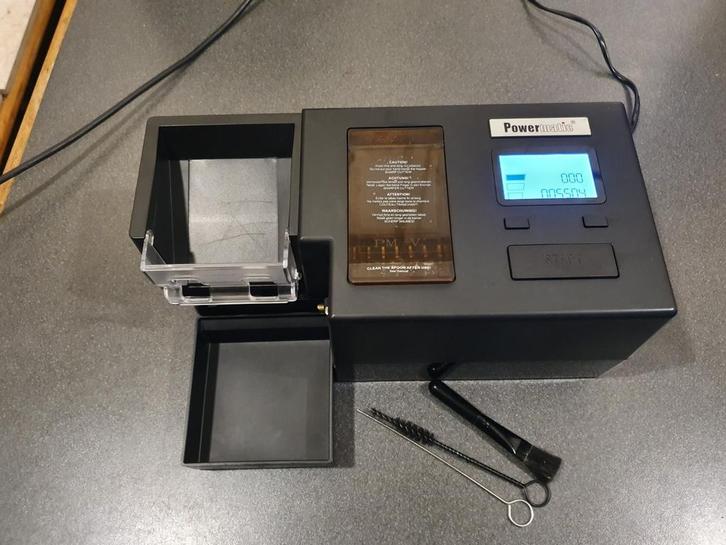 Powermatic 5 plus cigaretten vuller, Verzamelen, Rookartikelen, Aanstekers en Luciferdoosjes, Tabaksdoos of Verpakking, Ophalen of Verzenden