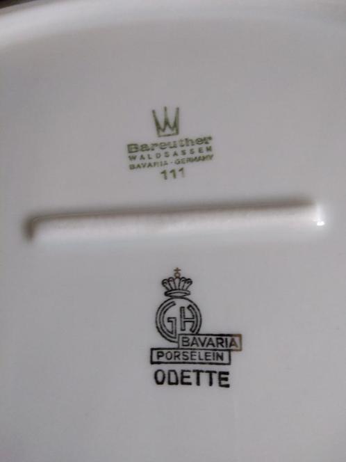 eet en ontbijtservies, Huis en Inrichting, Keuken | Servies, Zo goed als nieuw, Compleet servies, Overige stijlen, Porselein, Ophalen