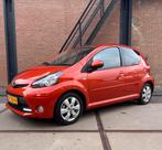 TOYOTA AYGO  ORANGE, 2012, 10.440km. AUTOMAAT, AIRCO, ZGAN !, Stof, Overige kleuren, Particulier, USB