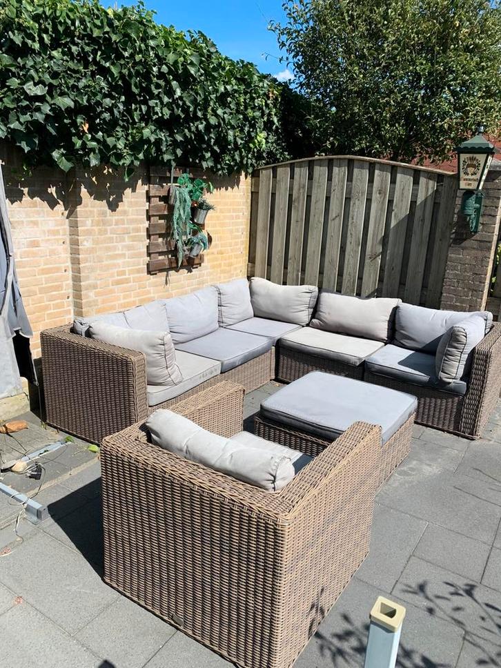 T.e.a.b. Loungeset, hoekbank , stoel en tafel/voettenbank, Tuin en Terras, Tuinsets en Loungesets, Zo goed als nieuw, Ophalen