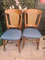 2 vintage stoelen, Ophalen, Twee