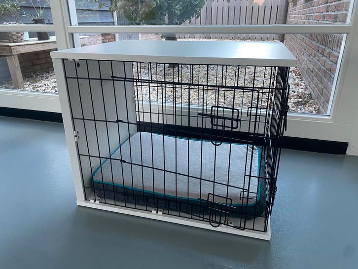 In nieuwstaat: Omlet Fido Studio 24” hondenbench, Dieren en Toebehoren, Hondenhokken, Zo goed als nieuw, Minder dan 65 cm, Minder dan 75 cm