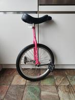 Knalroze eenwieler - Fishbone Sport, Ophalen of Verzenden, Gebruikt