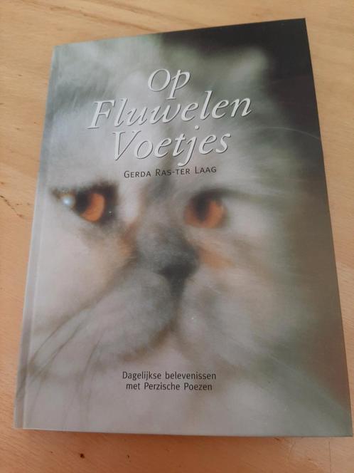 Partijtje boeken poezen, Boeken, Dieren en Huisdieren, Katten, Ophalen of Verzenden