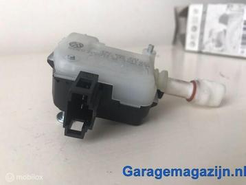 Centrale tankslot motor 1J0810773D beschikbaar voor biedingen