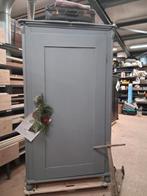 Kast broodkast kledingkast opbergkast schoenenkast, Ophalen, 50 tot 70 cm, 105 cm of meer, 100 cm of meer