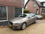 Jaguar XE 2.0D 120KW AUT 2016 NL NAP, Auto's, Jaguar, Parkeersensor, 1800 kg, 4 cilinders, 1465 kg
