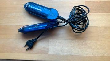 Skischoenen en/of handschoenenwarmer. beschikbaar voor biedingen