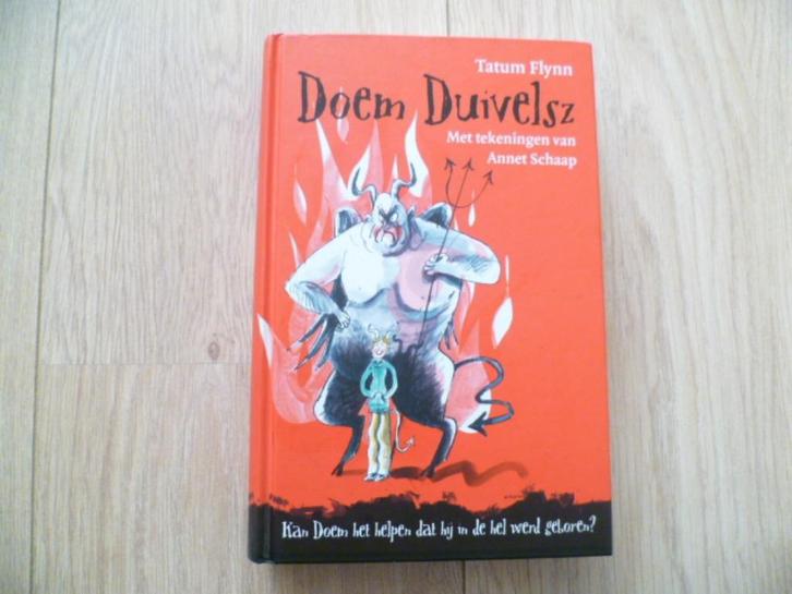 Tatum Flynn - Doem Duivelsz HC, Boeken, Overige Boeken, Zo goed als nieuw, Verzenden