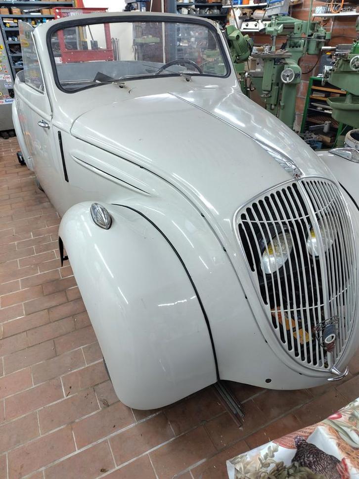 Peugeot 202 cabriolet 1948, incl auto-trailer. Frankrijk, Auto's, Oldtimers, Particulier, Ophalen