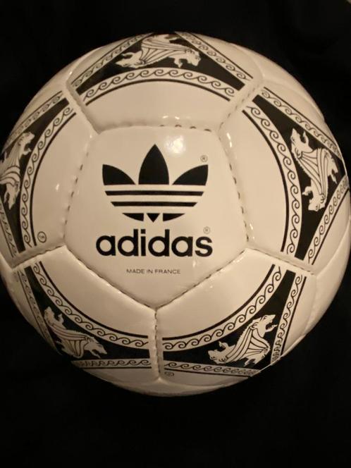 Adidas Etrvsco Unico Voetbal WC 1990, Sport en Fitness, Voetbal, Bal, Maat L, Ophalen of Verzenden