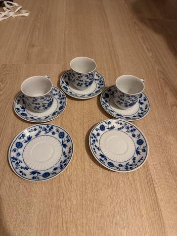 Kop en Schotel Set (3 + 2) beschikbaar voor biedingen