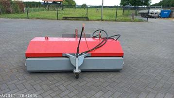 Hydraulische Veegmachine Rolbezem Weidemann beschikbaar voor biedingen