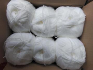 Garen / wol / katoen  beschikbaar voor biedingen